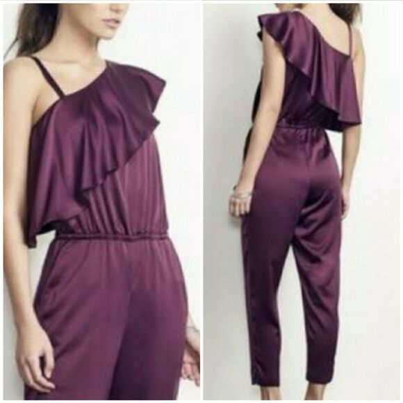 𝅺aly & JAY JUMPSUIT ONE SHOULDERSIZE S
